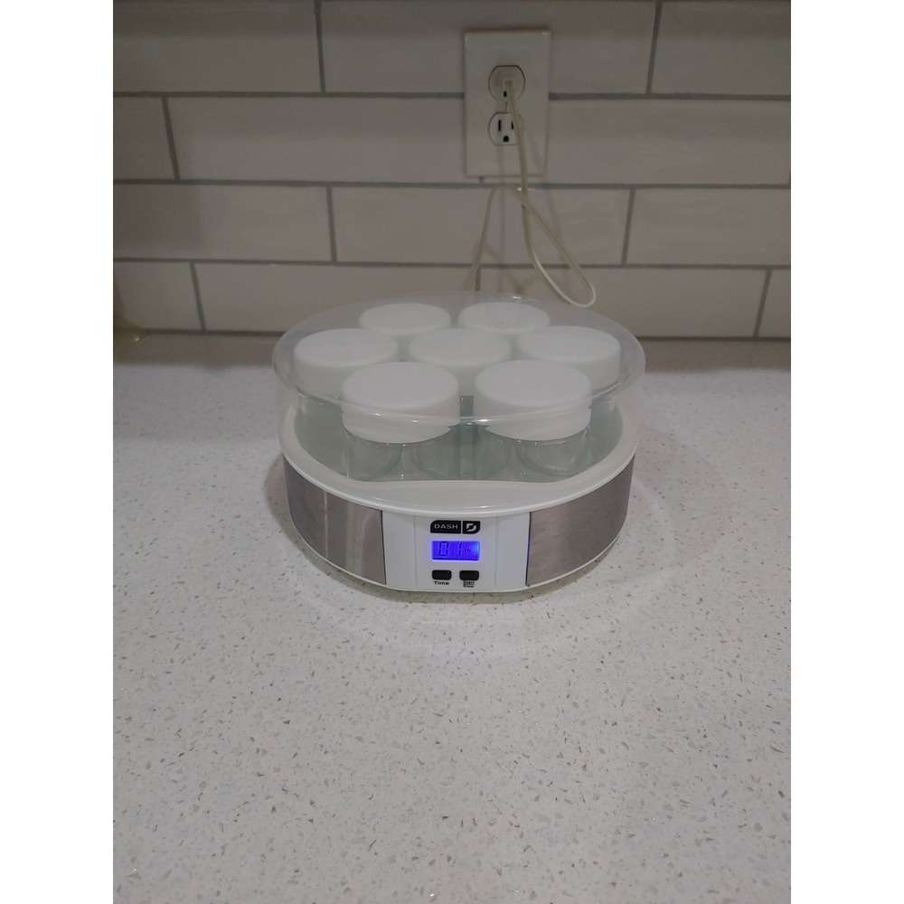 Dash Yogurt Maker Easy Simple Healthy Probiotic Great Taste 7 Jar Glass Lid EUC